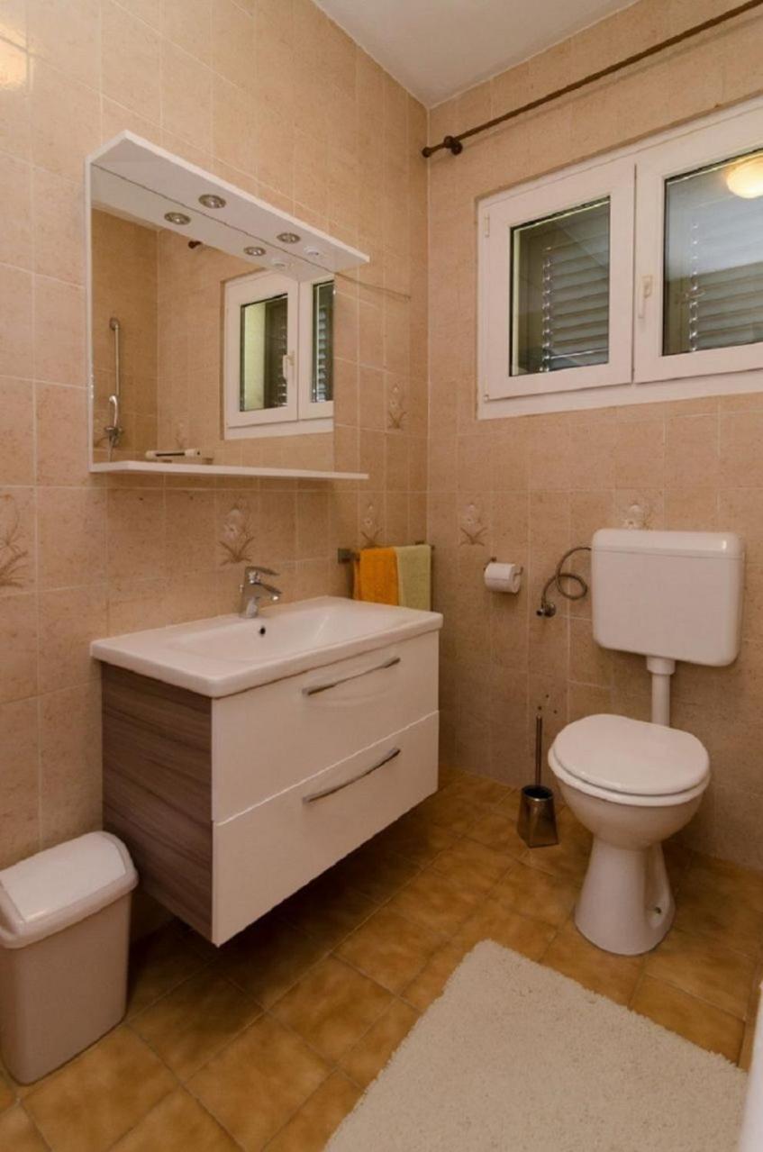 Holiday Home Old Town - Great Location ニン エクステリア 写真